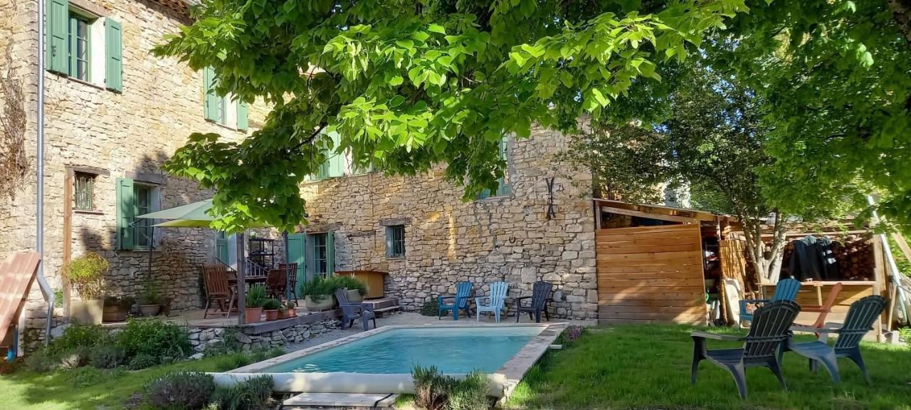 Chambre Du Tilleul - Charme, Confort Et Piscine Sigonce Exterior foto